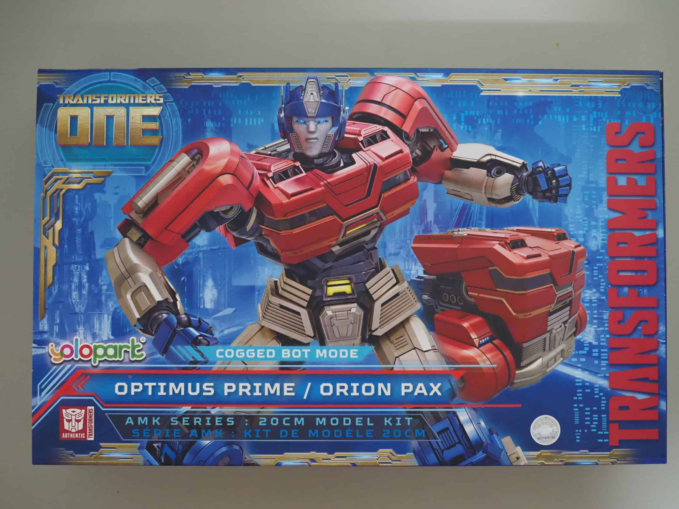 Yolopark TFOne Orion Pax - view 4